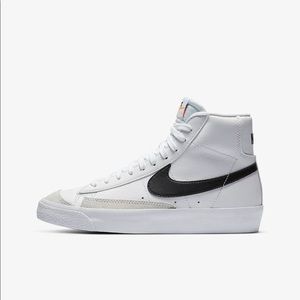BOYS Nike Blazer Mid '77